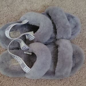 UGG Fluffy Gray Slippers